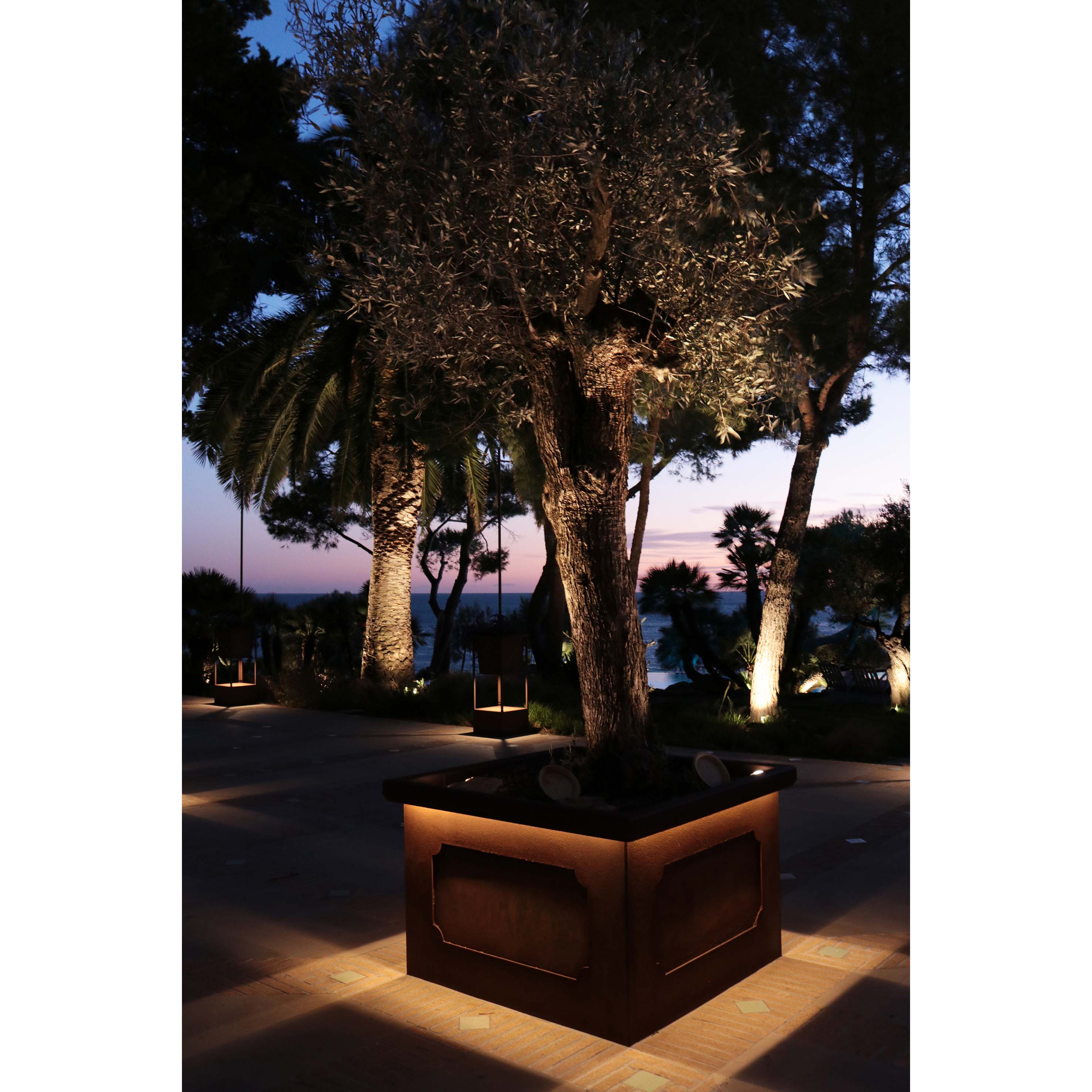 Tira led LED STRIP OUT RGB IP65 LED SMD RGB 14.40W/m Transparente – Ref. 465F-L0472F-29